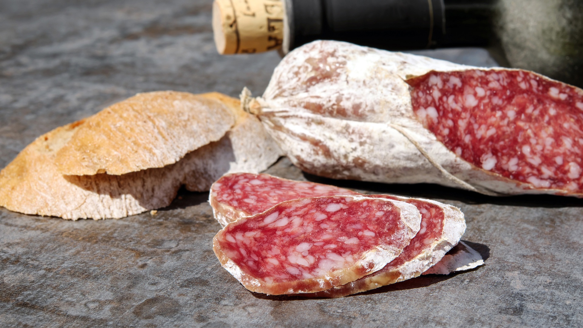 Salsiccia sarda