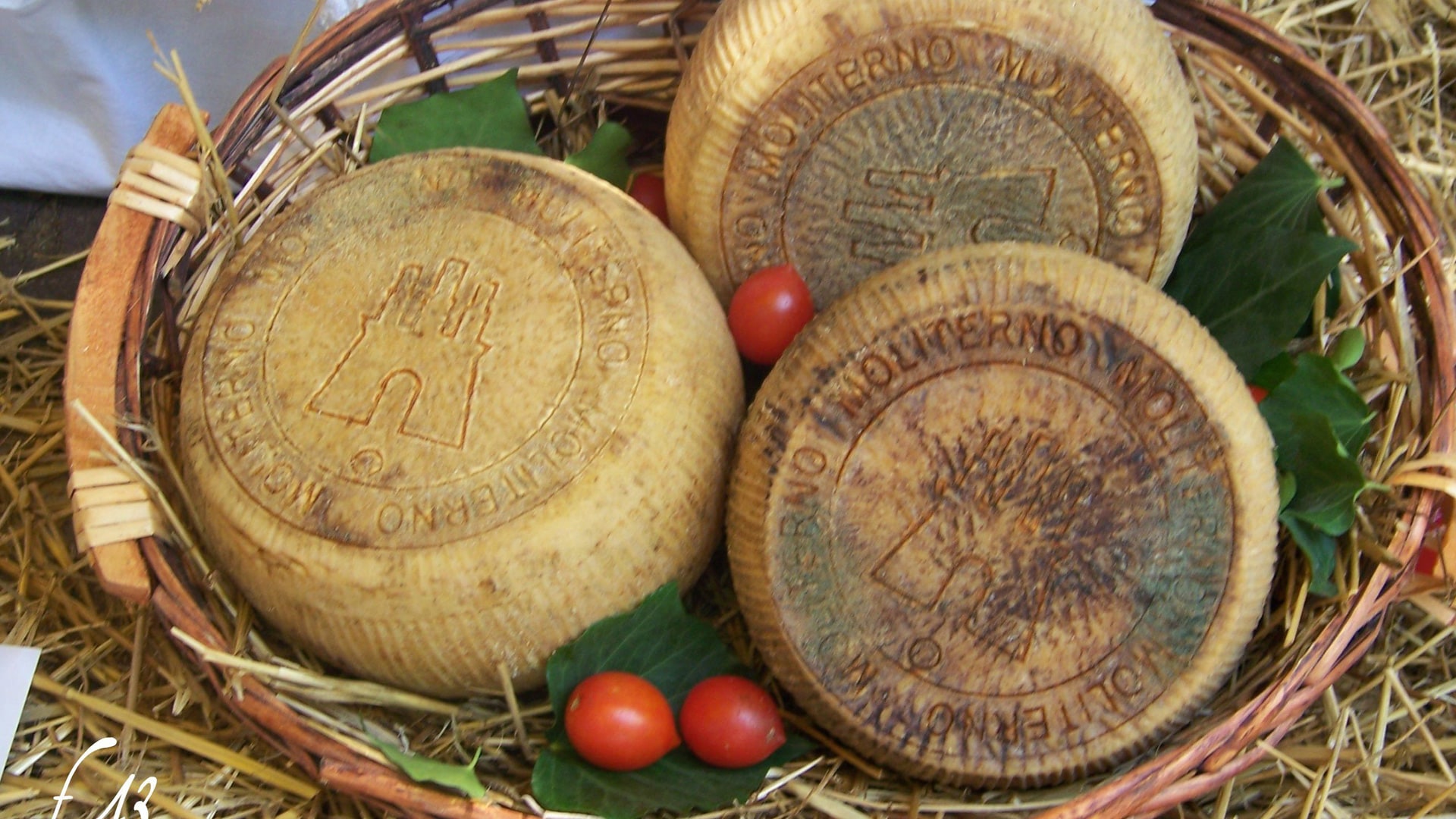 Canestrato di Moliterno